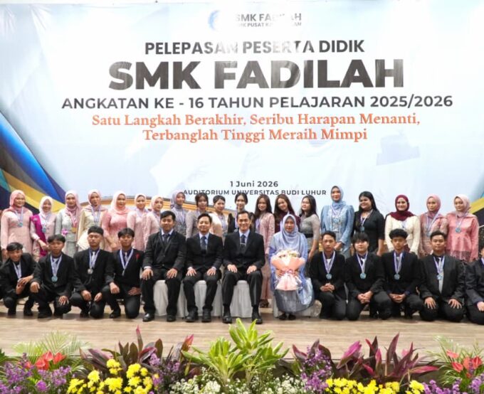 "Pelepasan Murid SMK Fadilah Tahun Ajaran 2025-2026: Satu Langkah Berakhir, Seribu Harapan Menanti, Terbanglah Tinggi Meraih Mimpi"